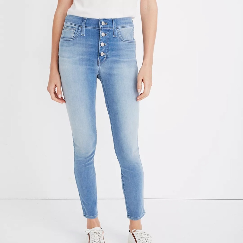 Madewell Roadtripper Jeggings 30 Tall Berrington Wash: Button Front Edition